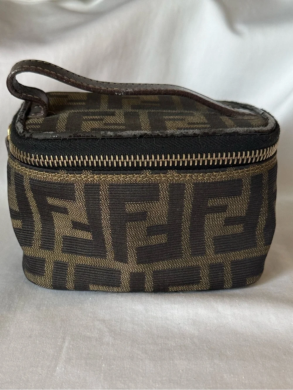 Fendi Zucca Train Case Vanity Pouch Brown Canvas Leather Mini - Picture 1 of 9